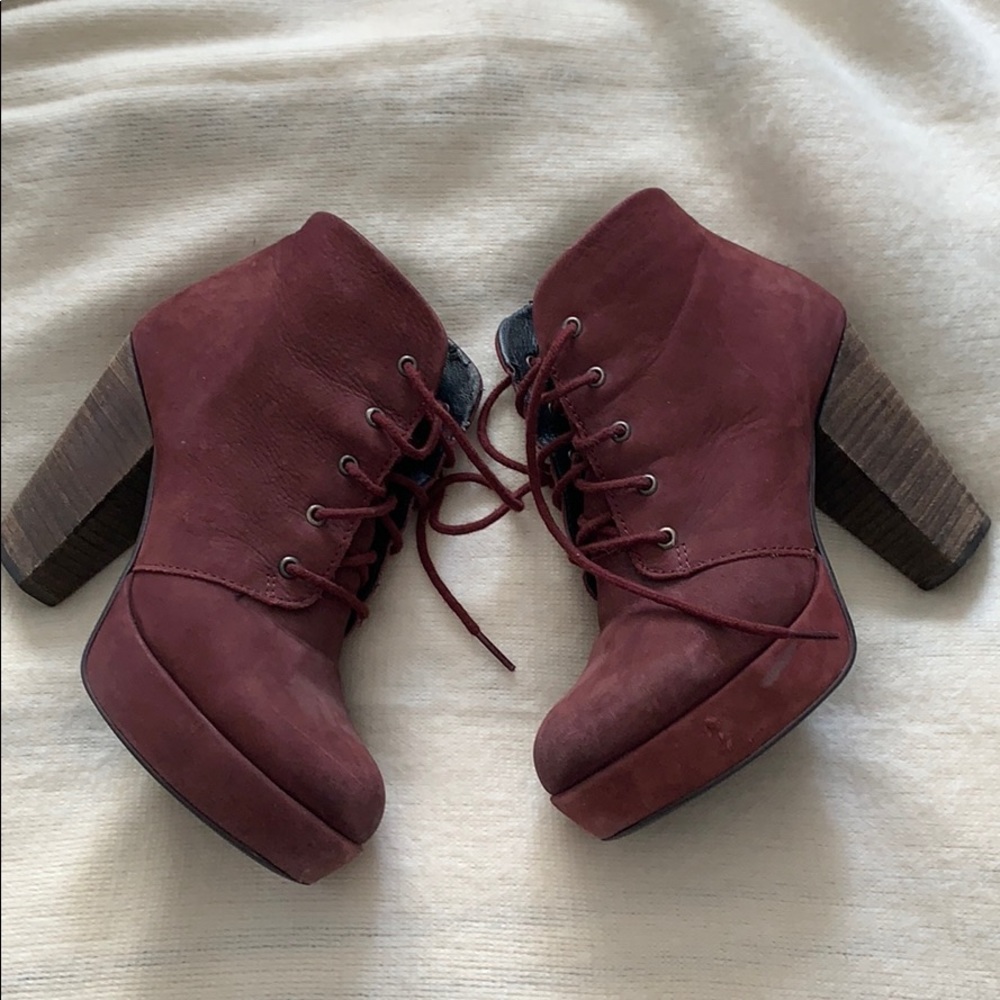 Steve Madden “Raspy” Platform Bootie